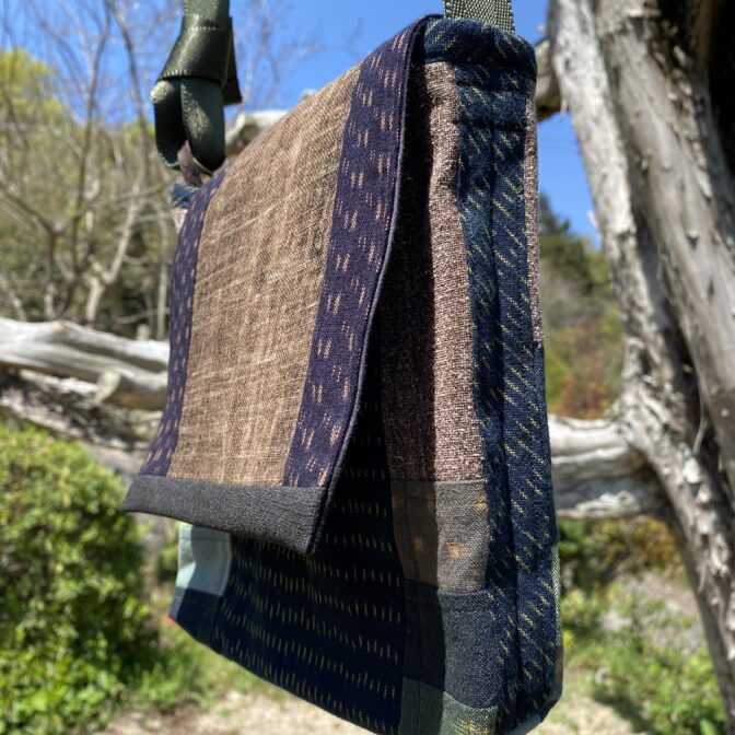 絣、柿渋染、抜染画アートショルダーバッグ