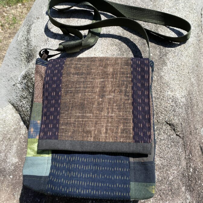 絣、柿渋染、抜染画アートショルダーバッグ